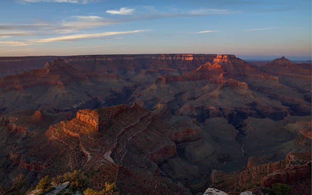 the last light glowing on grand canyon